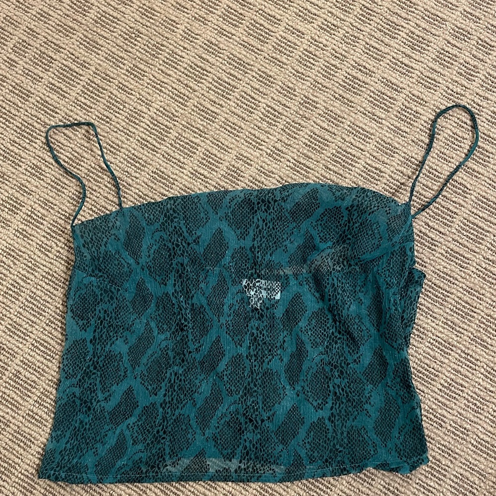 Superdown trendy crop top